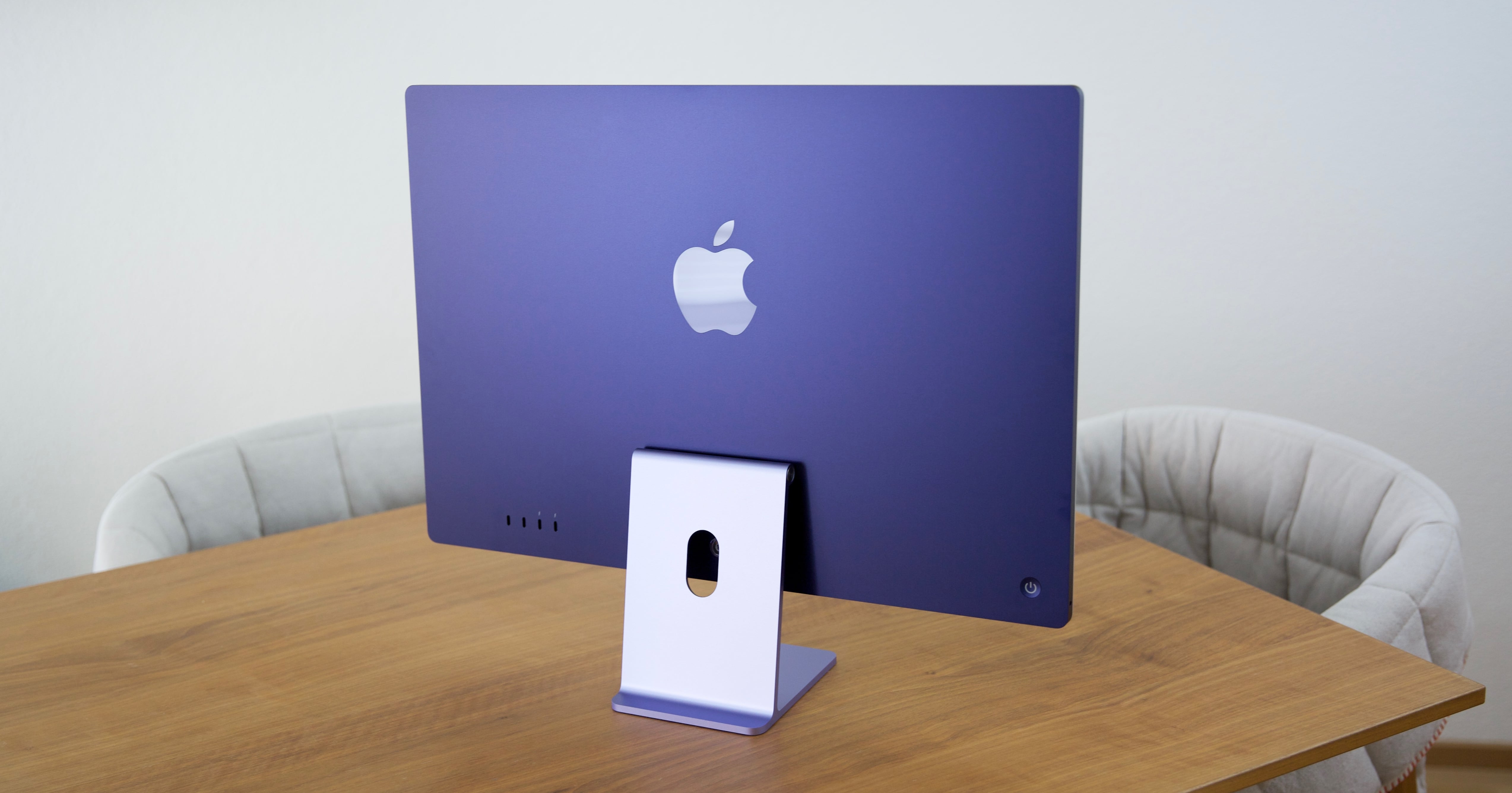 iMac (M3; 2023)
