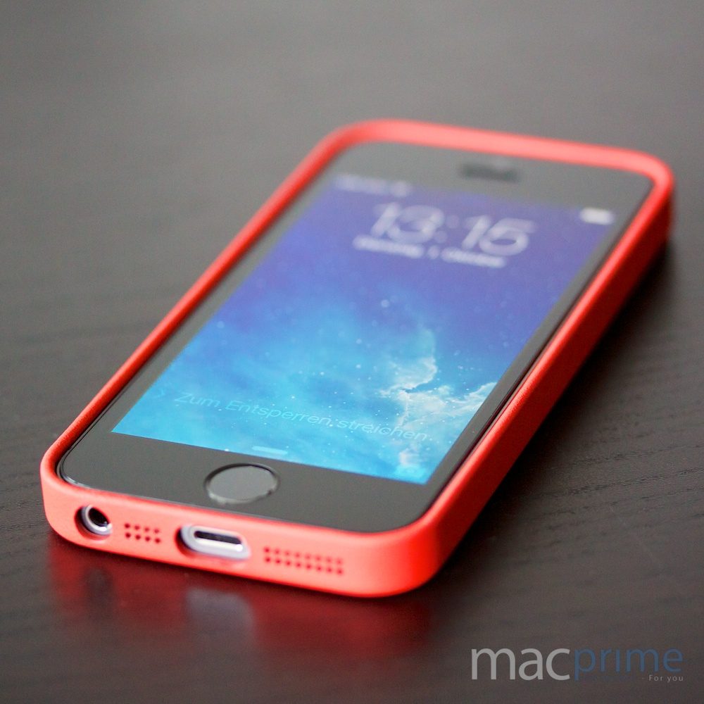 iPhone 5s Case mit eingesetztem iPhone 5s