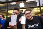 iPhone 6 Day Apple Retail Store Zürich – Melih und Leo sind die Ersten