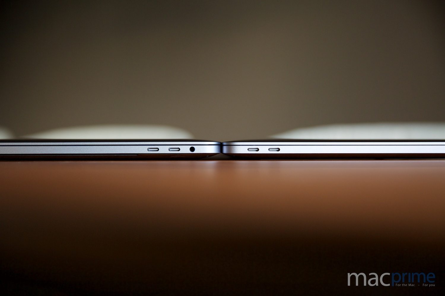 Dünn und Dünn: das neue 15-Zoll MacBook Pro (links) und das neue 13-Zoll MacBook Pro (rechts)