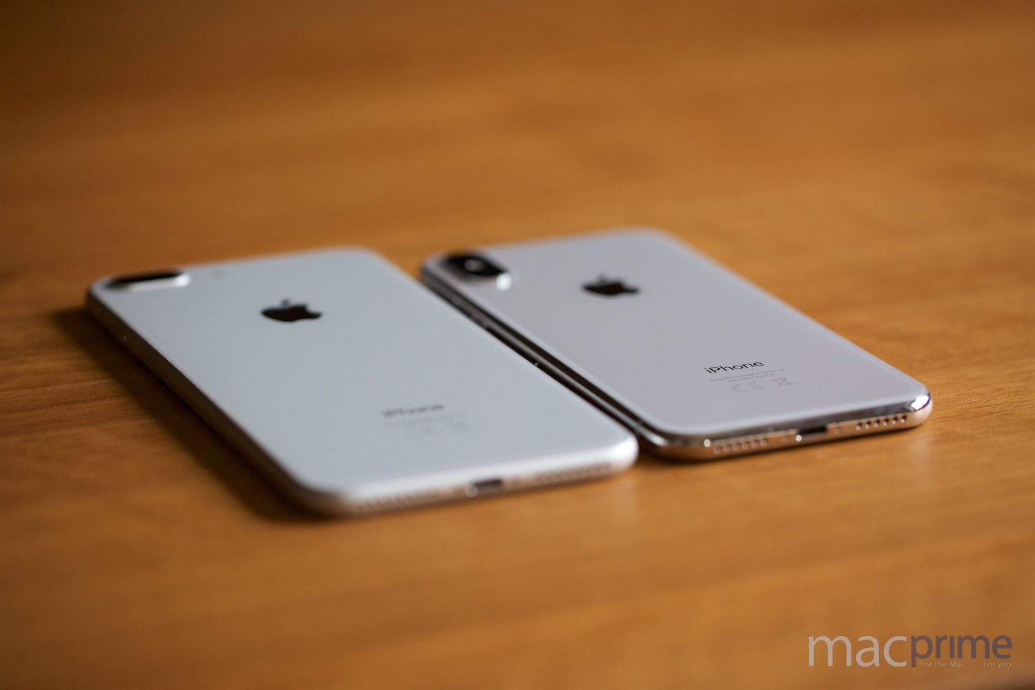 Das neue iPhone X ist merklich kompakter als die bisherigen Plus-Modelle.